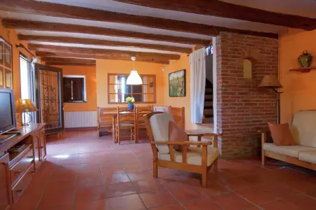 L'Olivera Dalt i Baix, Charmant gîte avec piscine à Subirats - Photo 5