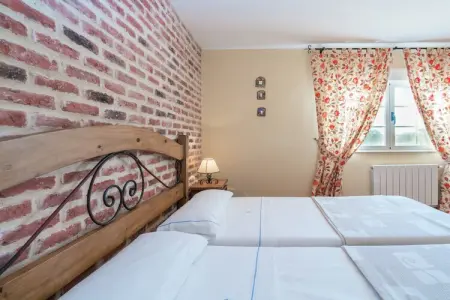 La Galana, Maison de vacances moderne à Herrera de Alcántara. Piscine - Photo 13