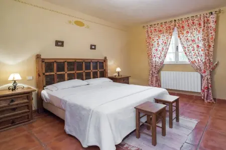 La Galana, Maison de vacances moderne à Herrera de Alcántara. Piscine - Photo 16