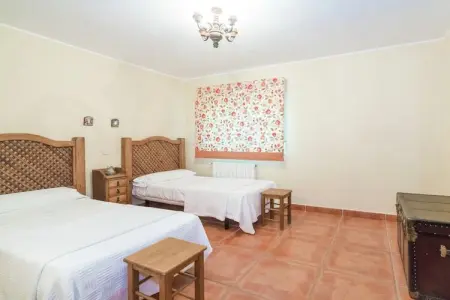 La Galana, Maison de vacances moderne à Herrera de Alcántara. Piscine - Photo 21