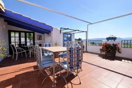 Carmela, Maison de vacances moderne à Priego de Córdoba avec piscine - Photo 4