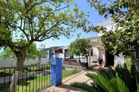 Carmela, Maison de vacances moderne à Priego de Córdoba avec piscine - Photo 9