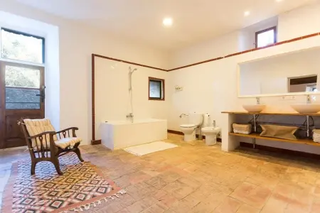 Can Borras, Demeure traditionnelle avec piscine à Navata - Photo 32