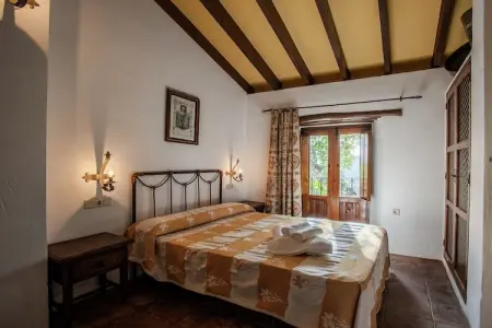 El Molino, Maison de vacances vintage avec piscine privée à Grenade - Photo 1