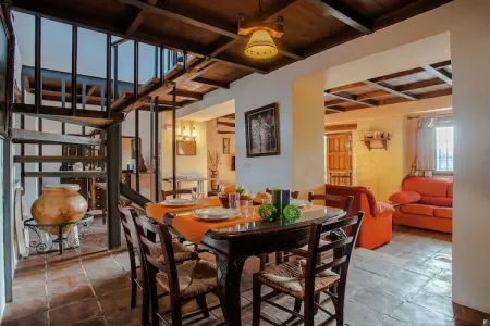 El Molino, Maison de vacances vintage avec piscine privée à Grenade - Photo 2