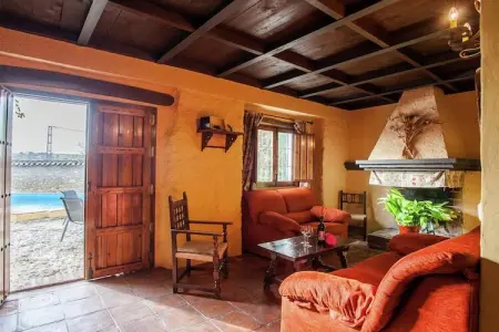 El Molino, Maison de vacances vintage avec piscine privée à Grenade - Photo 3