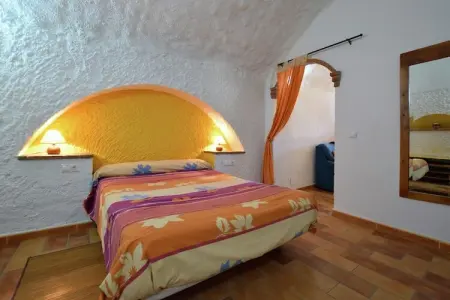 Cueva 1 bedroom, Maison troglodyte avec piscine à Guadix - Photo 1