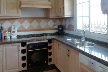 Casa Los Lirios, Villa de campagne avec piscine, jardin et vues en Andalousie - Photo 14