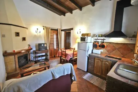 Cortijo las Monjas, Gîte charmant avec piscine situé à Periana - Photo 3