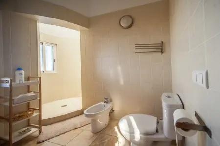 El Kedel, Villa isolée avec piscine privée à Arenas - Photo 18