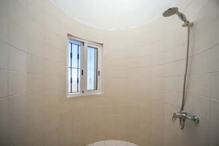 El Kedel, Villa isolée avec piscine privée à Arenas - Photo 19