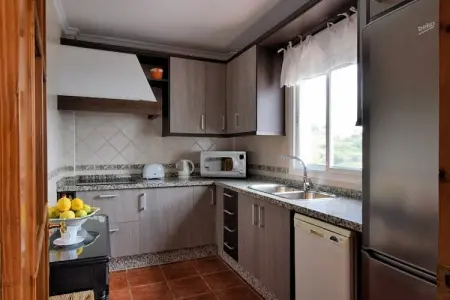 Cortijo Albaricoque, Maison de grotte de Quaint à Lopera avec terrasse - Photo 3