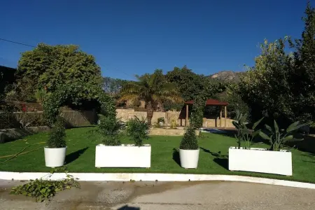Cortijo Albaricoque, Maison de grotte de Quaint à Lopera avec terrasse - Photo 20