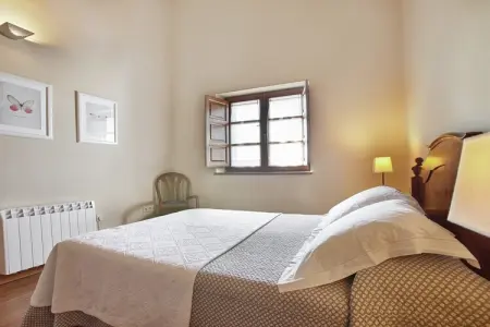 Pruneda I, Demeure spacieuse à Nava avec piscine - Photo 12