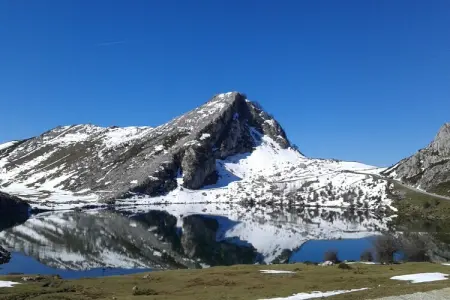 Pruneda I, Demeure spacieuse à Nava avec piscine - Photo 27
