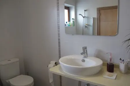 Villa Villaverde, Maison de vacances moderne près de la mer à Cantabrique - Photo 21