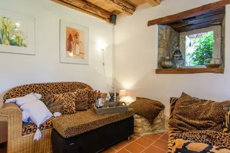 Montizon, Charmant gîte avec piscine à Roussines - Photo 8