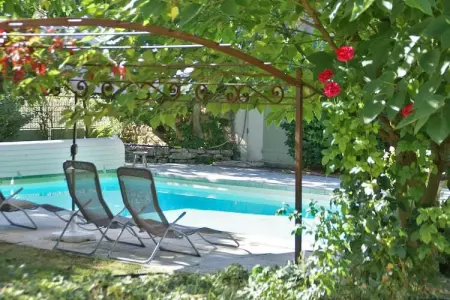 Pause, Magnifique villa avec piscine à Viens - Photo 10