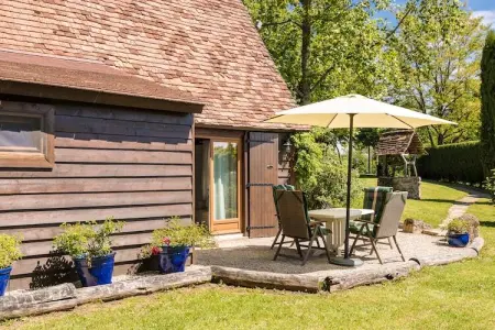 Le Phénix, Luxueux chalet avec piscine privée à Thenon - Photo 4