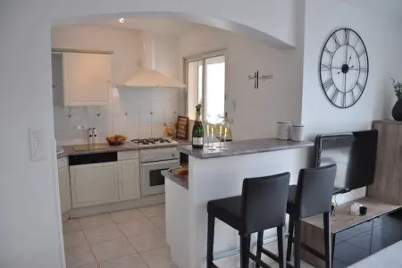 Villa Camargue, Maison de vacances luxueuse avec piscine privée à Port Camargue - Photo 4