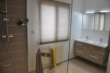 Villa Camargue, Maison de vacances luxueuse avec piscine privée à Port Camargue - Photo 19