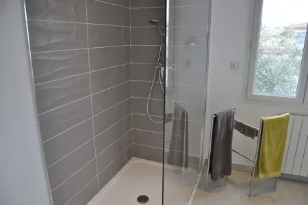 Villa Camargue, Maison de vacances luxueuse avec piscine privée à Port Camargue - Photo 20