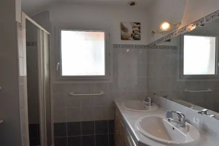 Villa Camargue, Maison de vacances luxueuse avec piscine privée à Port Camargue - Photo 22