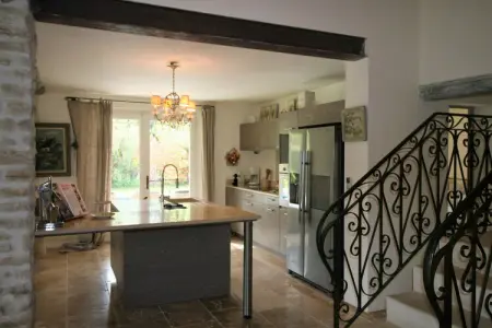 La Charm, Villa de bon goût à Eygalieres avec piscine privée - Photo 12