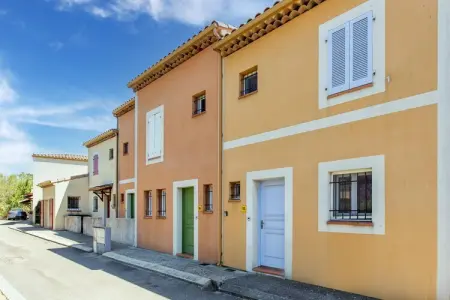 Mazet de Camargue, Maison de vacances confortable avec piscine, jardin, terrasse, étang - Photo 9