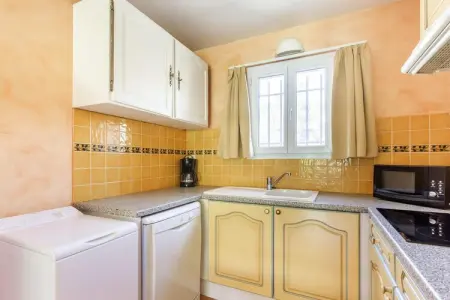 Mazet de Camargue, Maison de vacances confortable avec piscine, jardin, terrasse, étang - Photo 17