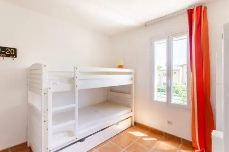 Mazet de Camargue, Maison de vacances confortable avec piscine, jardin, terrasse, étang - Photo 23