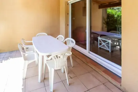 Mazet de Camargue, Maison de vacances confortable avec piscine, jardin, terrasse, étang - Photo 28