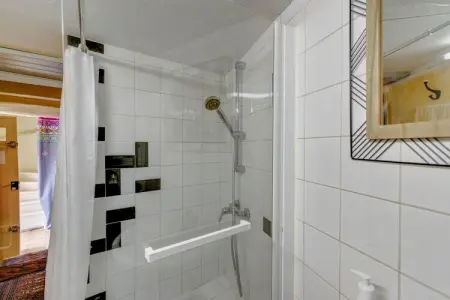 Charmante maison de vacances à Cuxac-Cabardes proche forêts - Photo 23