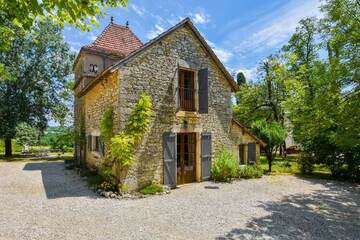 Grand maison de charme, Gite 10 personnes à Saint Cernin, Les Pechs du vers FR-00024-30