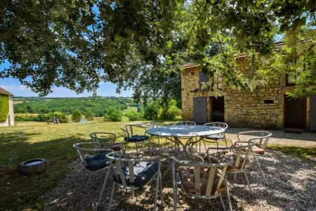Grande maison de charme, Ferme confortable avec piscine à Saint-Cernin en France - Photo 6