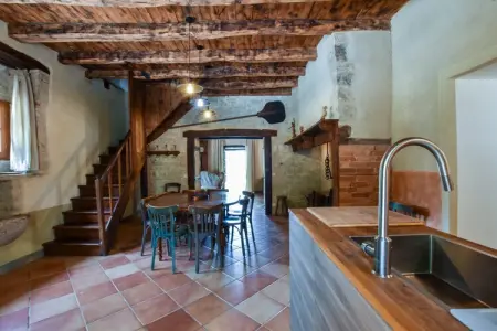Grande maison de charme, Ferme confortable avec piscine à Saint-Cernin en France - Photo 9