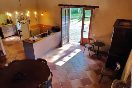 Grande maison de charme, Ferme confortable avec piscine à Saint-Cernin en France - Photo 10