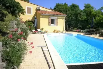 Villa à Saint Paul trois Chateaux,Grand villa St Paul FR-00025-00-1 N°675069