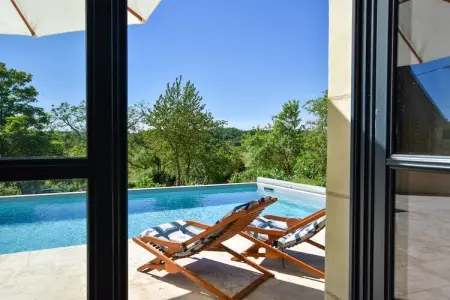 Gite vallée de la Loire, Magnifique maison restaurée près de Thizay avec piscine privee - Photo 13