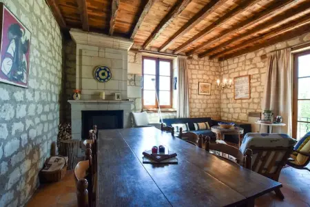 Gite vallée de la Loire, Magnifique maison restaurée près de Thizay avec piscine privee - Photo 16