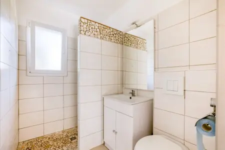 Villa Piscine As Mourels, Villa moderne avec piscine privée à Pouzols-Minervois - Photo 29