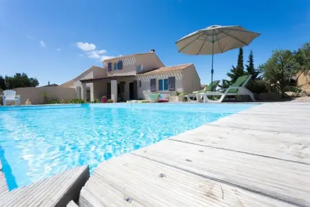 Villa Canissa, Villa spacieuse avec piscine privée entourée de vignes - Photo 7