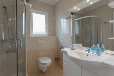 Gilde d'Oc, Villa moderne avec piscine privée à Pouzols-Minervois - Photo 27