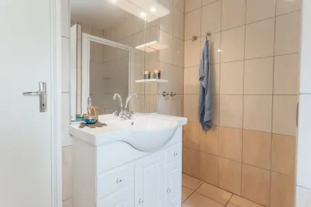 Gilde d'Oc, Villa moderne avec piscine privée à Pouzols-Minervois - Photo 28