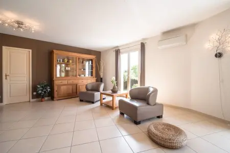 Villa l'Olivier, Villa spacieuse à Pouzols-Minervois avec piscine - Photo 5