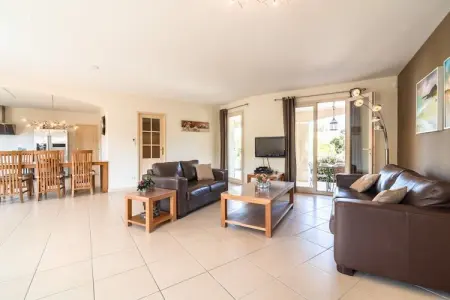 Villa l'Olivier, Villa spacieuse à Pouzols-Minervois avec piscine - Photo 7