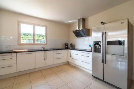 Villa l'Olivier, Villa spacieuse à Pouzols-Minervois avec piscine - Photo 11