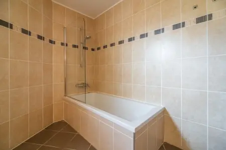 Villa l'Olivier, Villa spacieuse à Pouzols-Minervois avec piscine - Photo 19