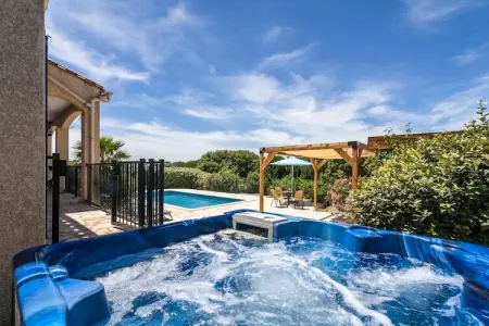 La Capitelle, Villa moderne à Félines-Minervois avec jacuzzi - Photo 10