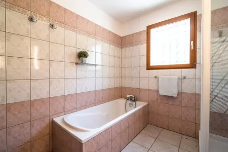 Villa Les Veinards, Villa de luxe avec piscine privée et jacuzzi à Beaufort - Photo 27